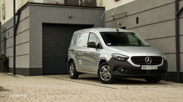 Mercedes Citan Furgon (W420) 2021 minivan