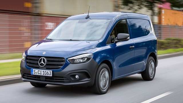 Mercedes Citan Furgon (W420) 2021 minivan
