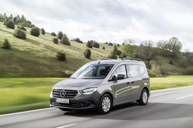 Mercedes Citan Furgon (W420) 2021 minivan