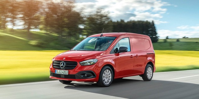 Mercedes Citan Furgon (W420) 2021 minivan