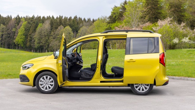 Mercedes T-Class 2022 minivan