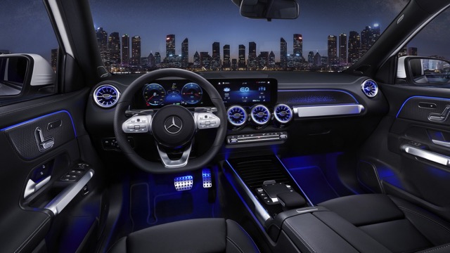 Mercedes EQB-Class 2021 suv