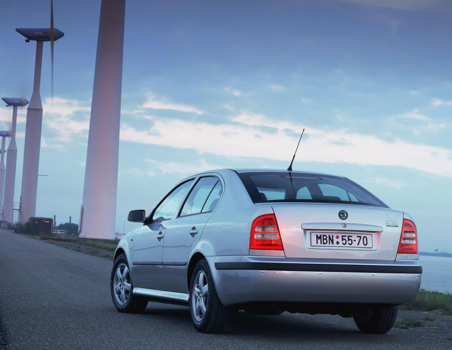 Skoda Octavia Tour 2001 photo