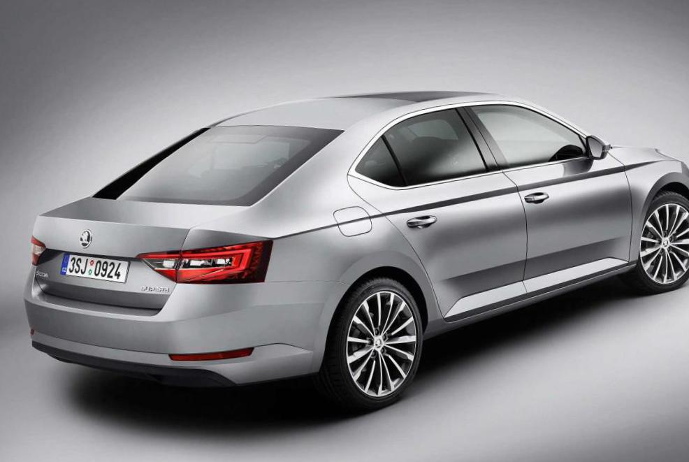 Skoda Superb 2015 photo
