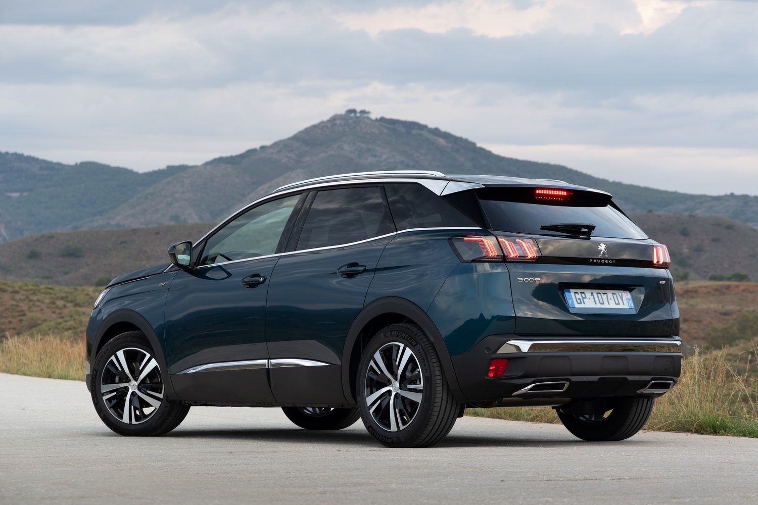 Peugeot 3008 2020 SUV