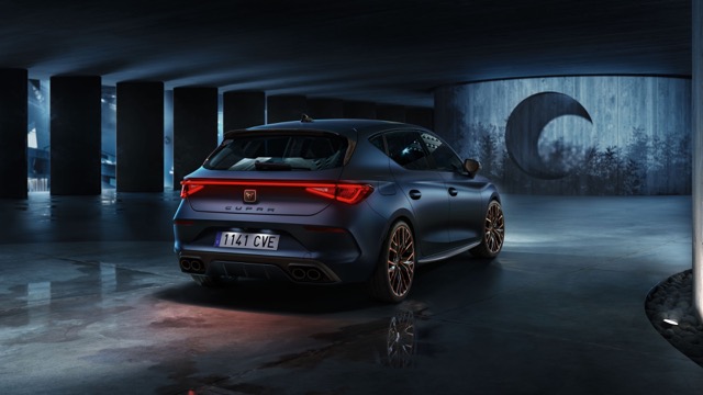 Rear view of CUPRA Leon 2024
