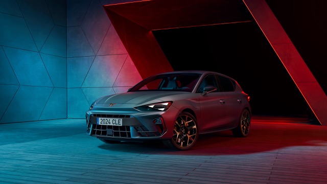 Rear view of CUPRA Leon 2024