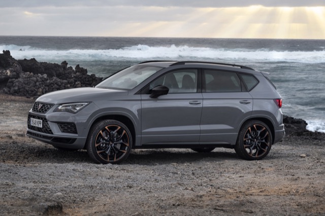 Side profile of CUPRA Ateca suv