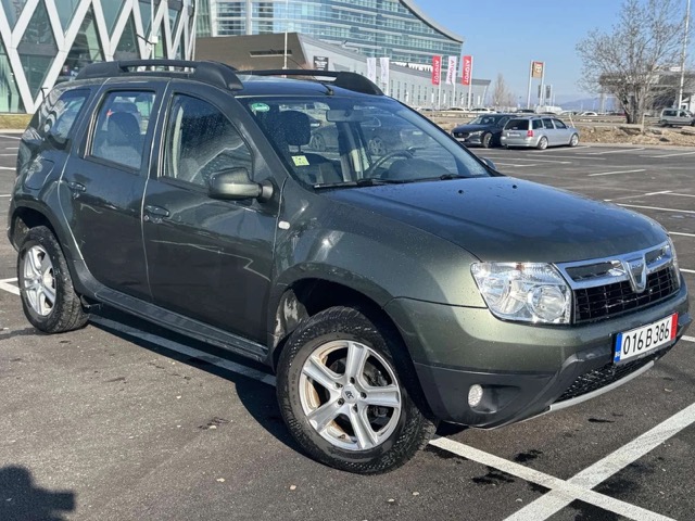 Dacia Duster 2013 suv
