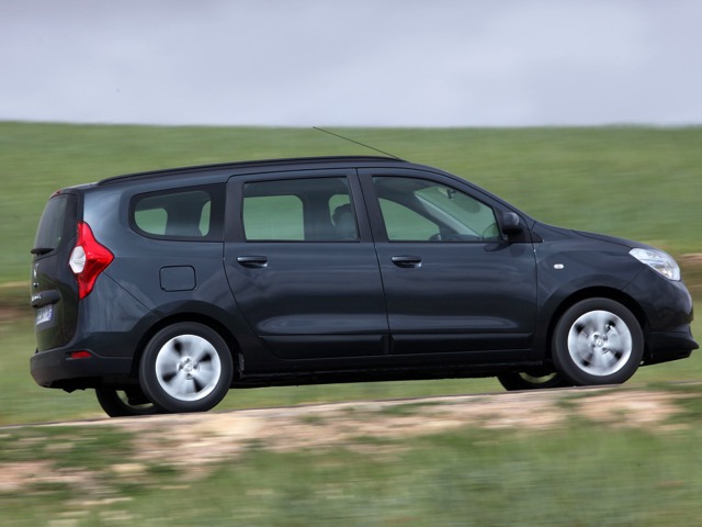 Dacia Lodgy 2012 minivan