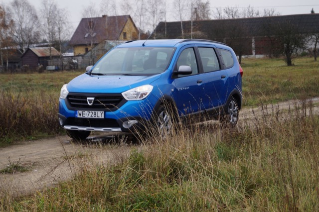 Dacia Lodgy Stepway 2015 minivan