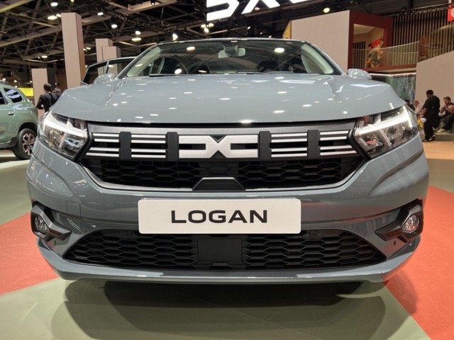 Dacia Logan 2022 sedan