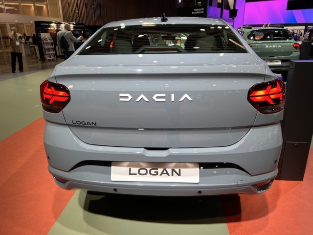 Dacia Logan 2022 sedan