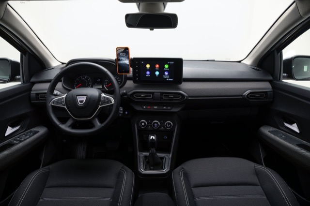 Dacia Logan 2022 sedan
