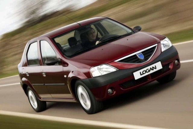 Dacia Logan 2004 sedan