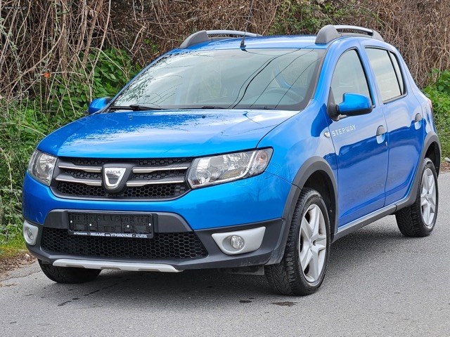 Rear view of Dacia Sandero 2016