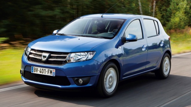 Rear view of Dacia Sandero 2016