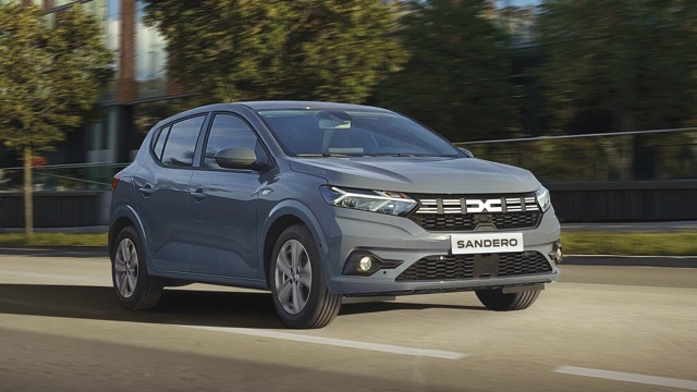 Rear view of Dacia Sandero 2016