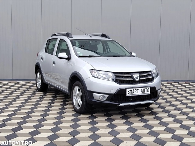 Rear view of Dacia Sandero Stepway 2016