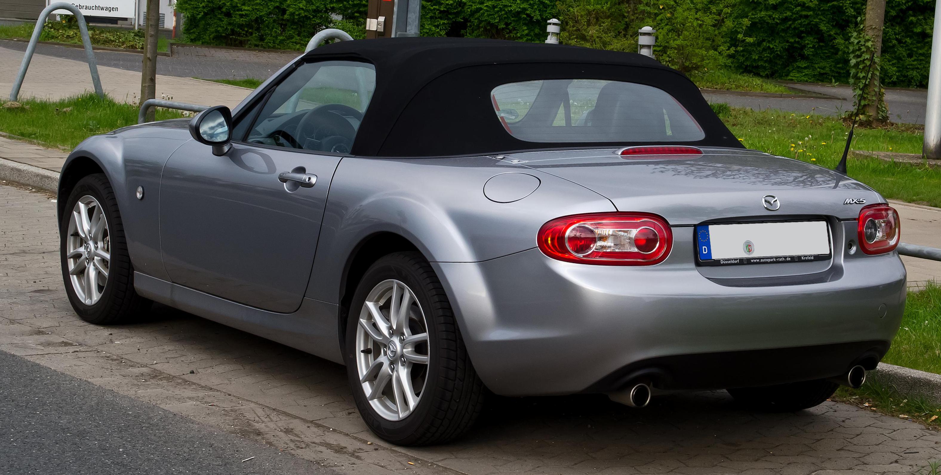 Mazda MX-5 Roadster 2012 cabriolet