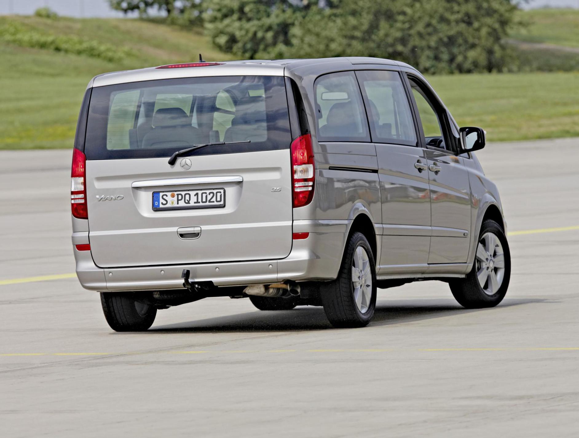 Mercedes Viano (W639) review 2012