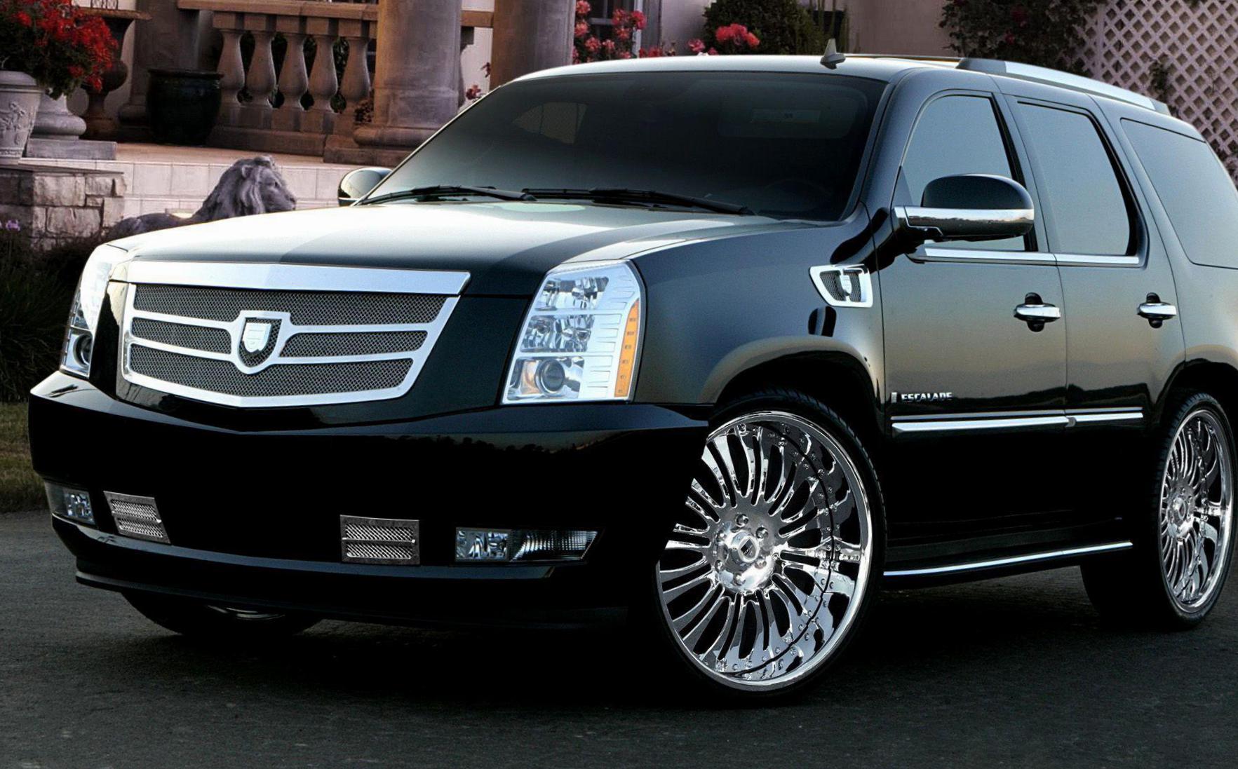 Escalade Cadillac models hatchback