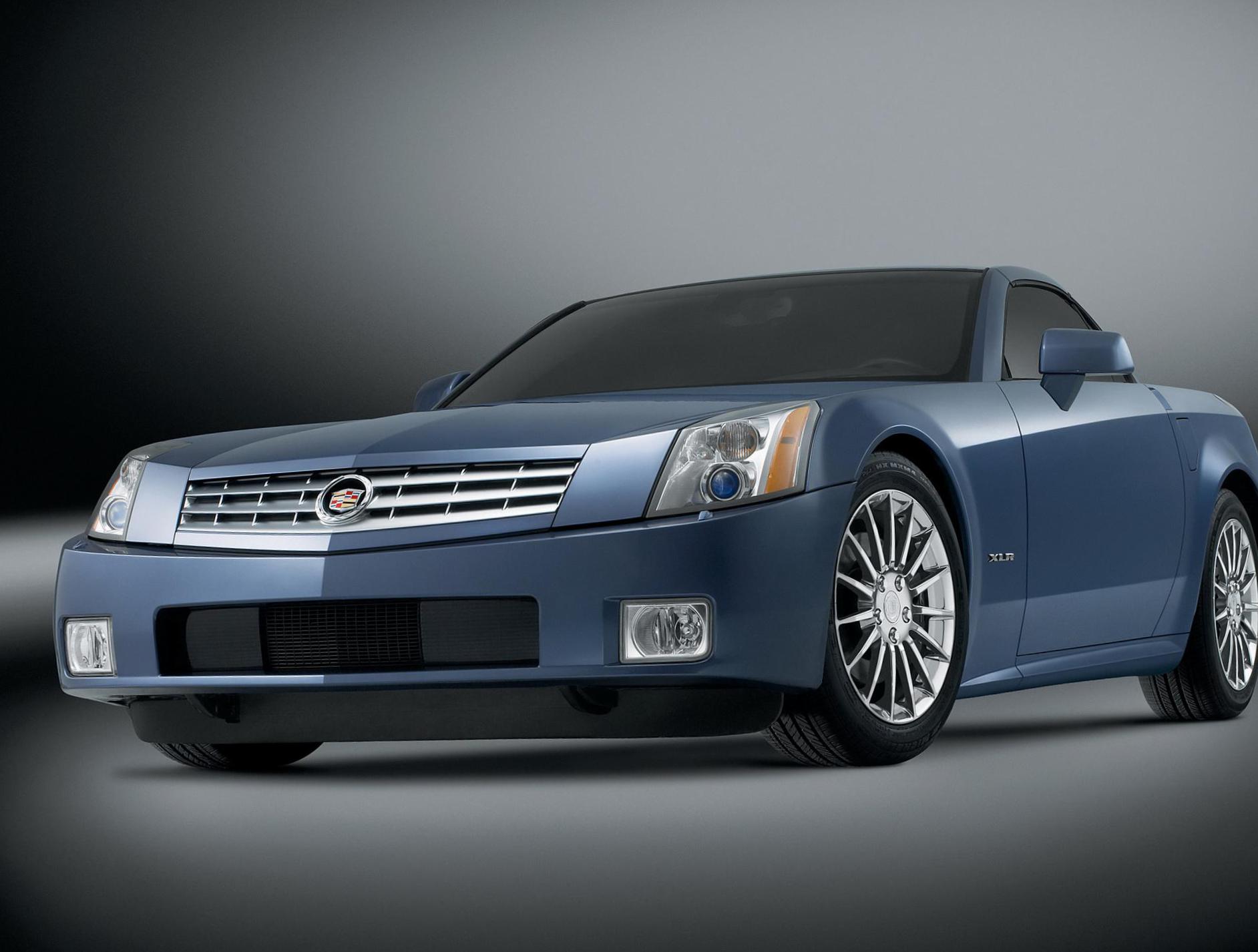 Cadillac XLR Specifications 2013