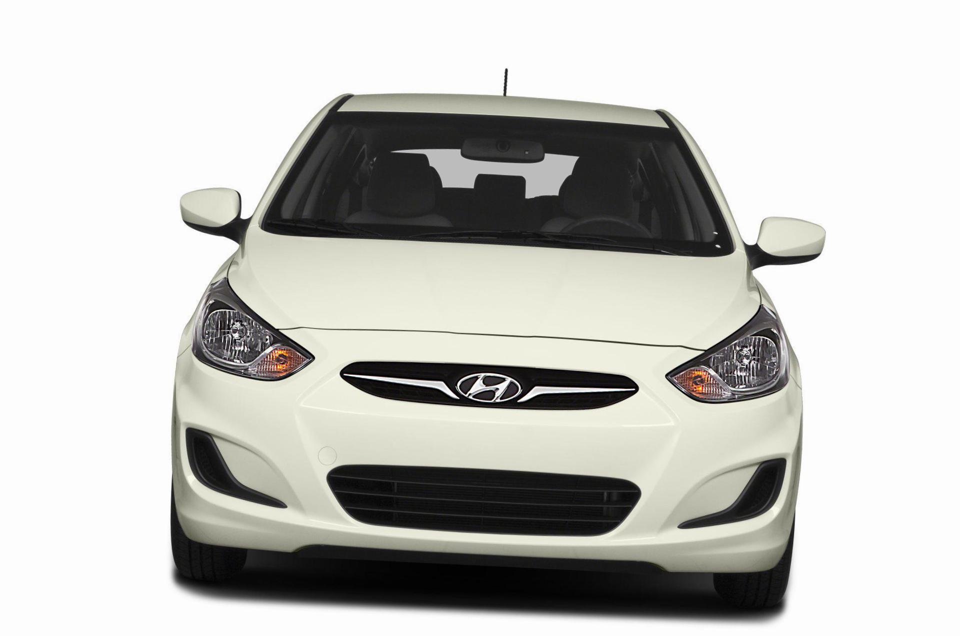 Hyundai Accent Hatchback specs 2015