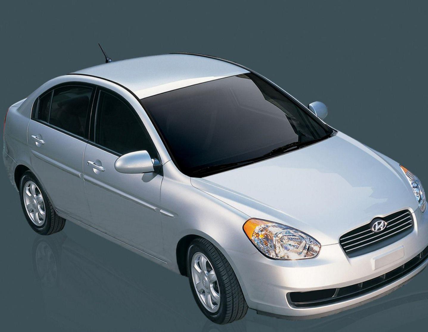 Accent Hyundai prices 2012