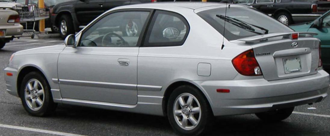 Hyundai Accent Hatchback lease 2012