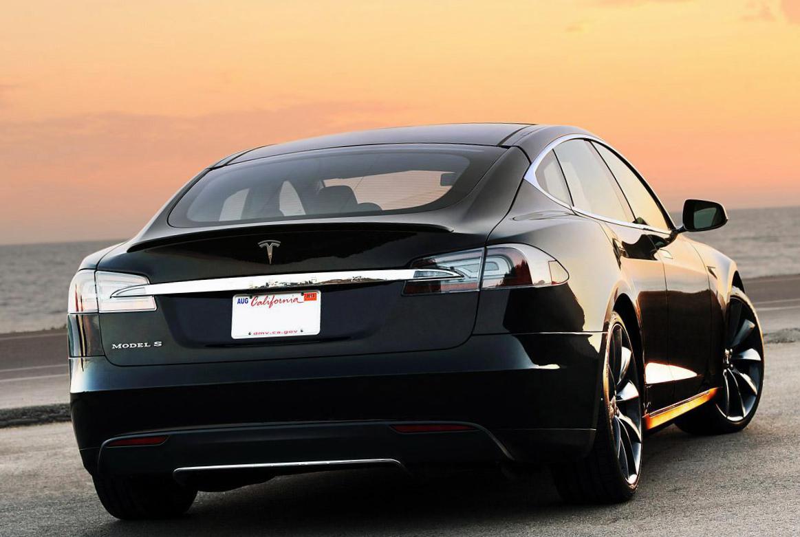 Tesla Model S approved minivan