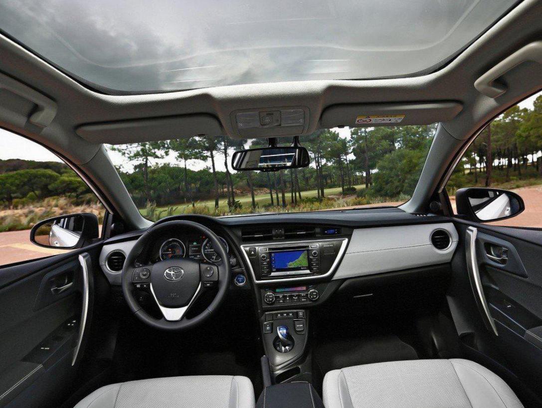 Auris Touring Sports Toyota new hatchback