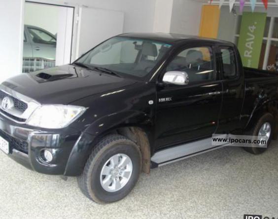 Toyota Hilux Extra Cab new coupe