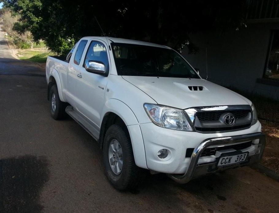Toyota Hilux Extra Cab parts suv