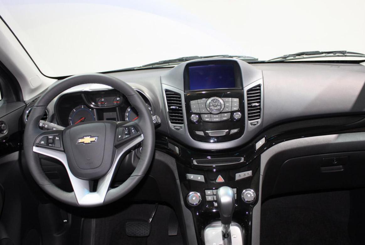 Chevrolet Orlando reviews hatchback