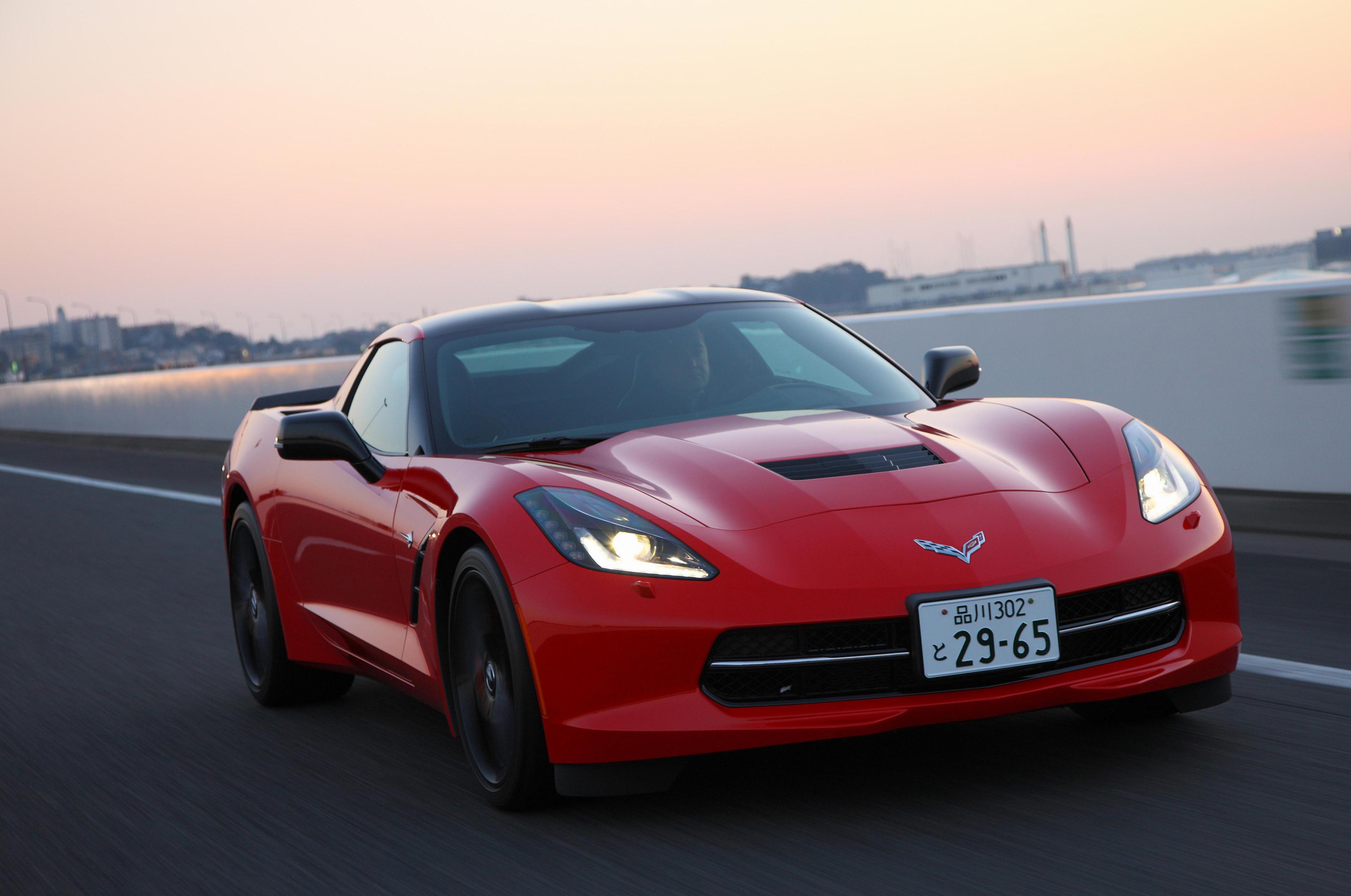 Chevrolet Corvette Stingray Coupe how mach sedan