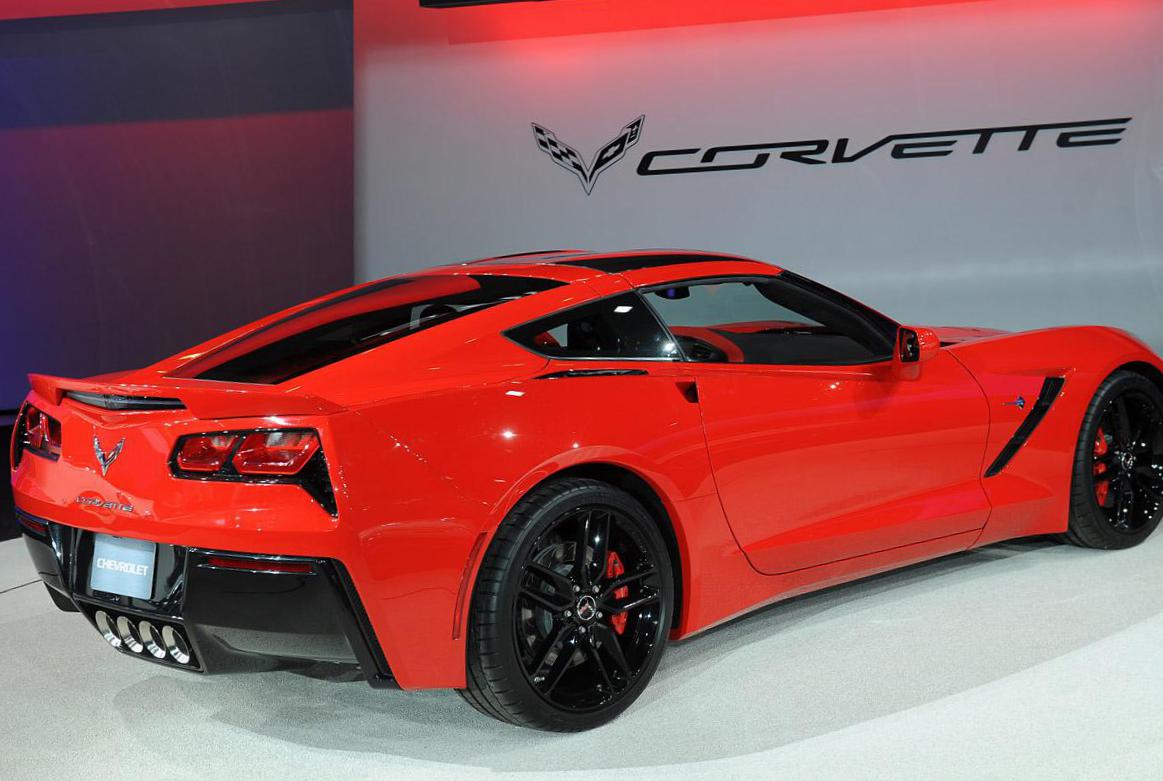 Corvette Stingray Coupe Chevrolet review 2013