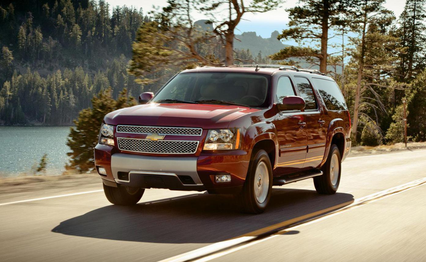 Chevrolet Suburban approved 2013