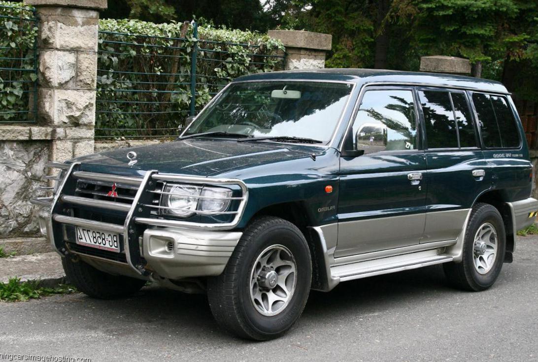 Pajero Wagon Mitsubishi review 2008