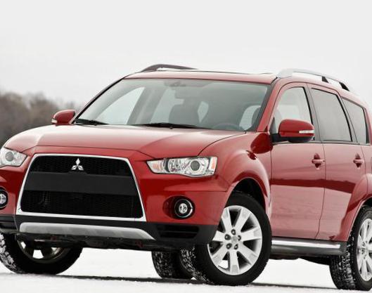 Outlander XL Mitsubishi models 2010