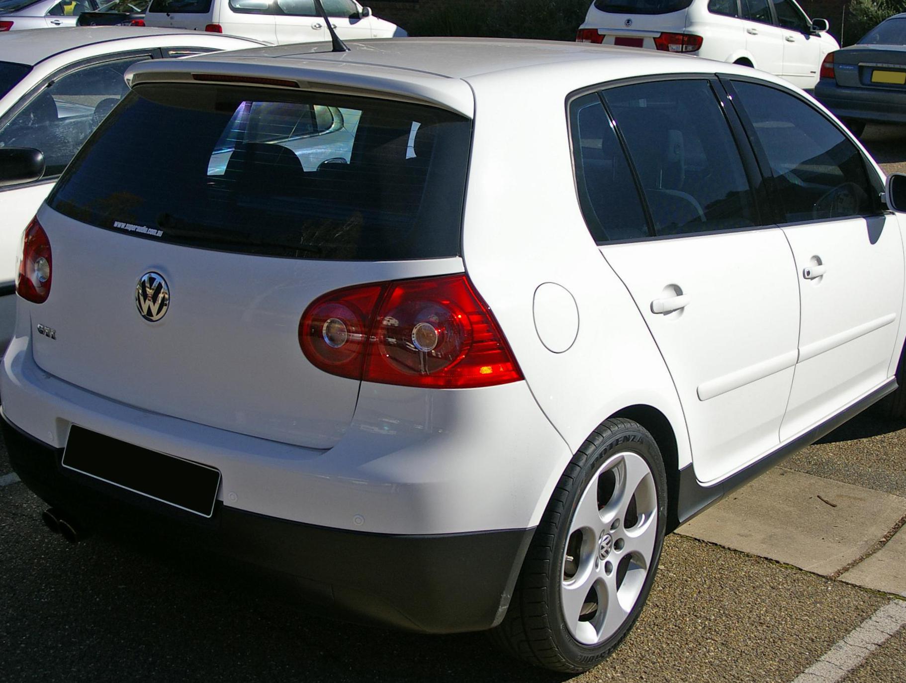 Volkswagen Golf GTI Specification 2013