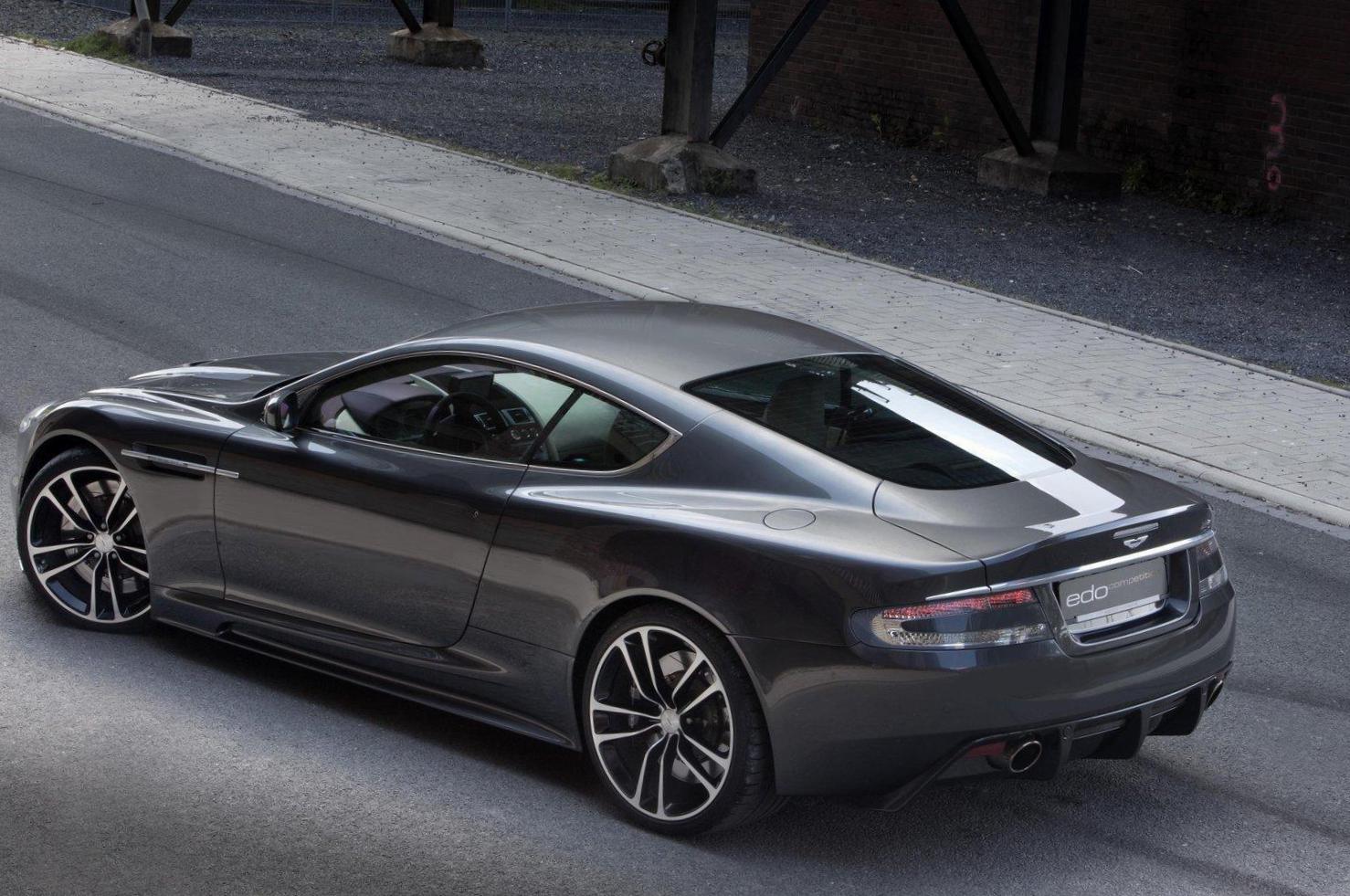 Aston Martin DB9 prices 2004