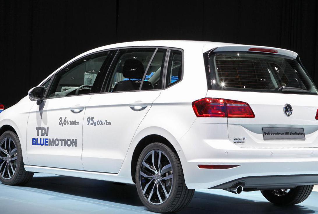 Golf Sportsvan Volkswagen reviews 2013