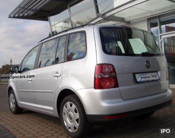 Volkswagen Touran cost 2015