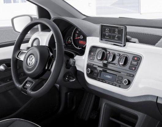 Volkswagen up! 5 doors reviews 2011