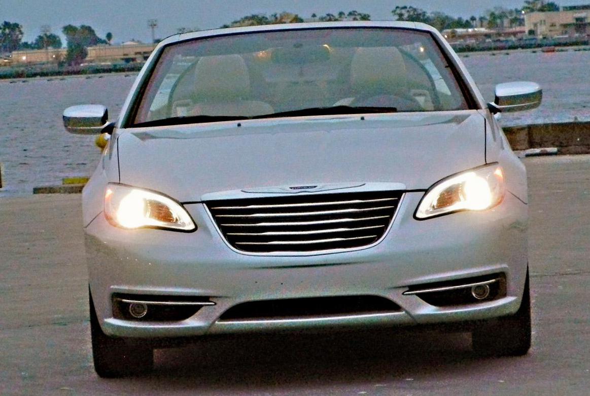 200 Convertible Chrysler used 2014