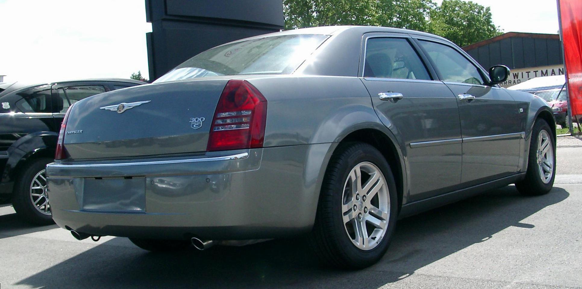 300C Chrysler spec sedan
