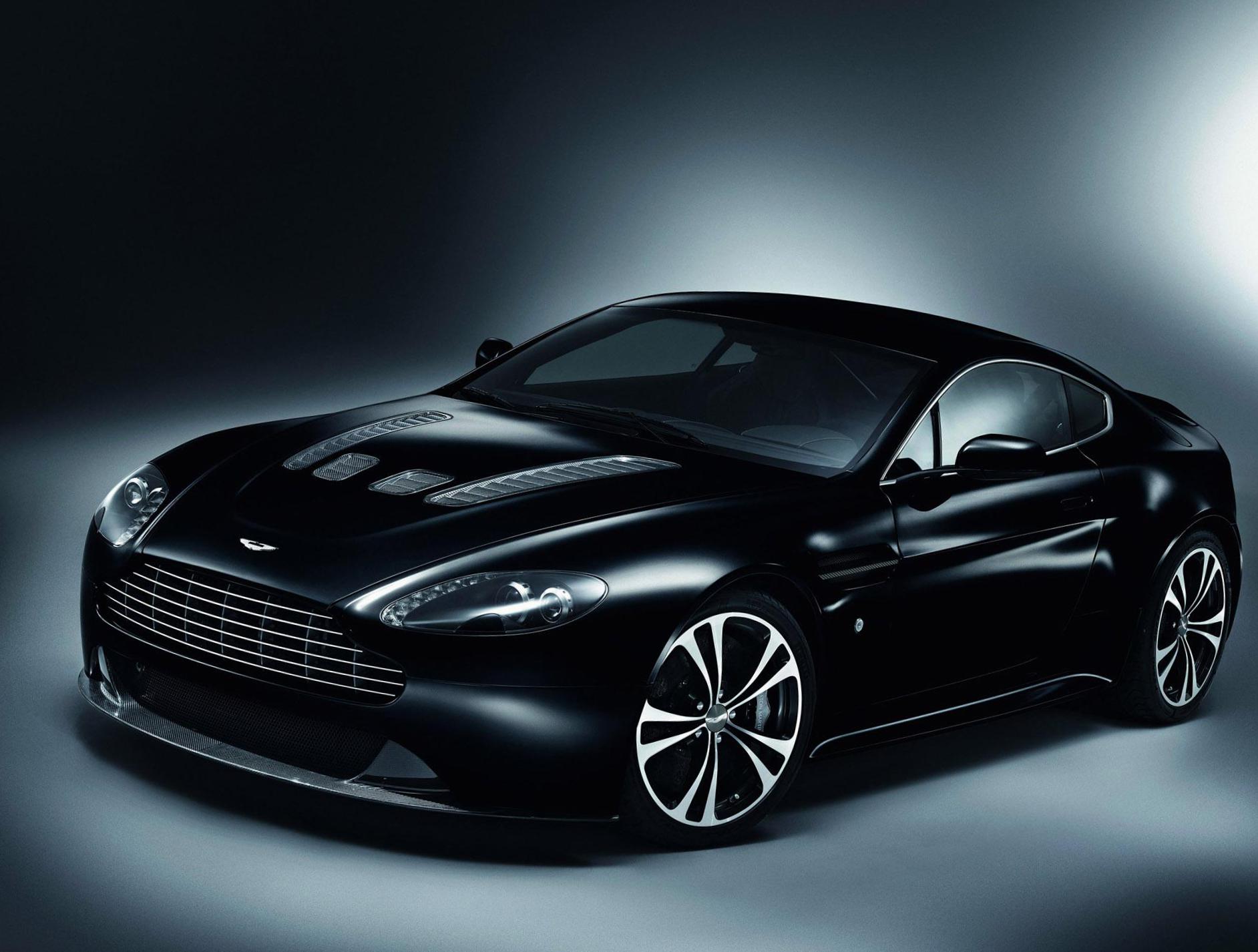 Aston Martin Vantage cost suv