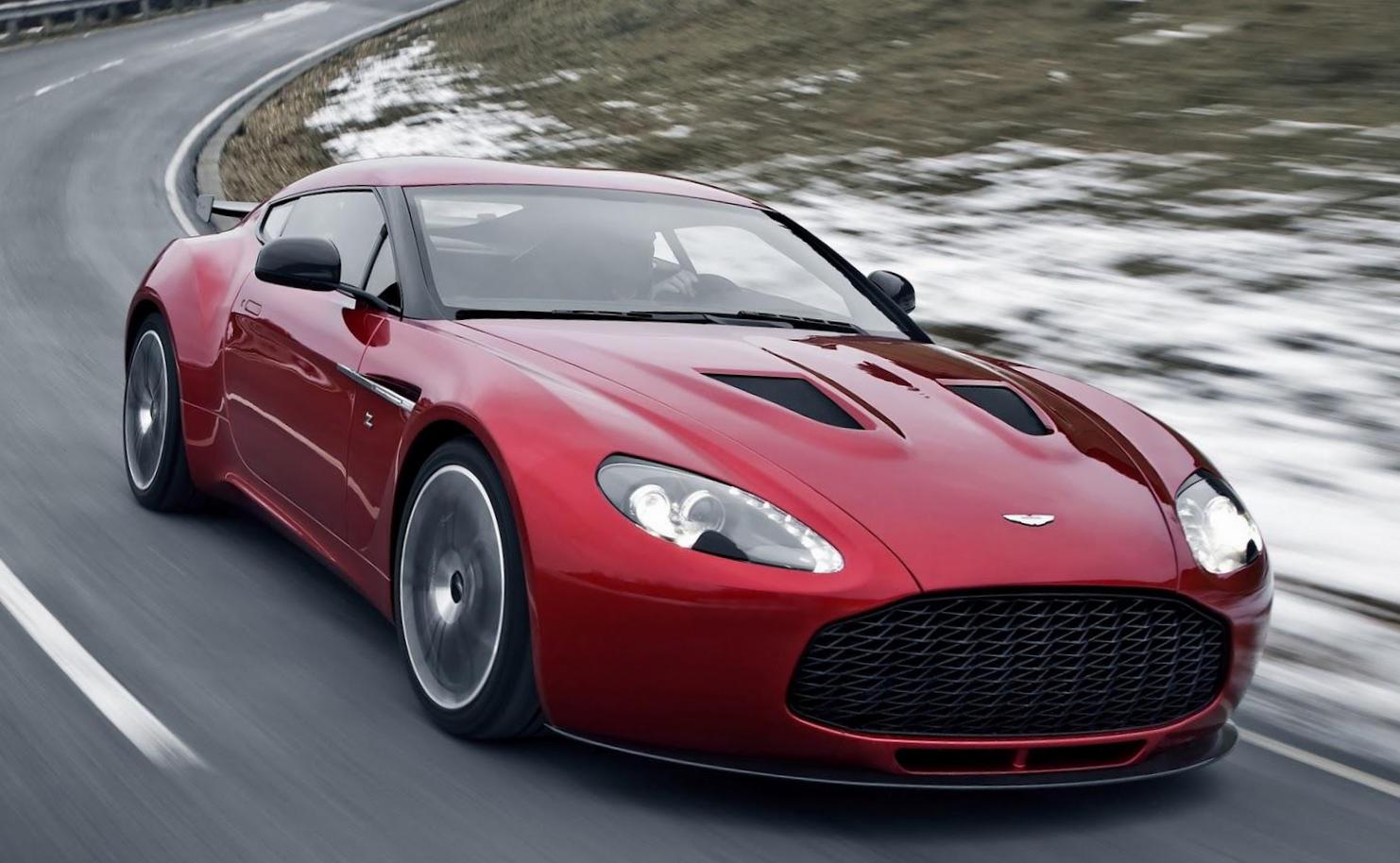 Aston Martin V12 Zagato configuration coupe