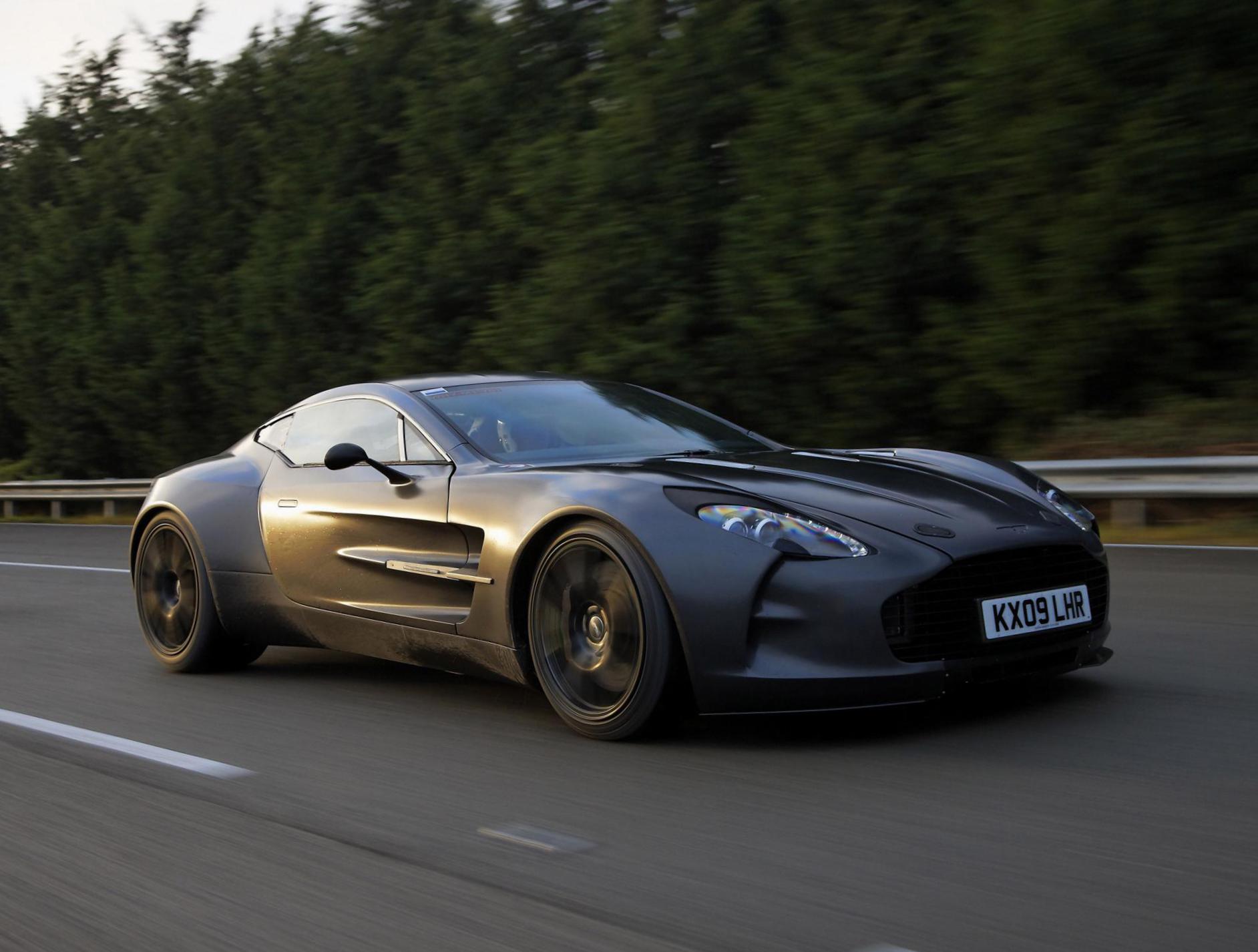 Aston Martin One-77 model 2009